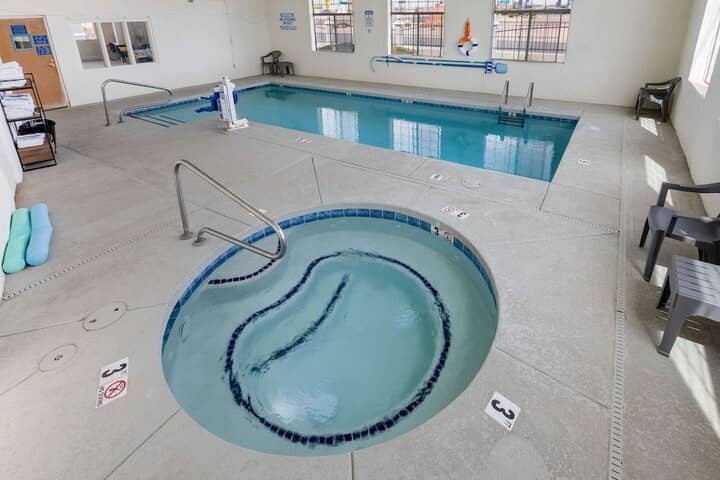Pool 27 of 36